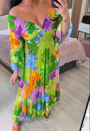 🔥🔥💃V-neck Floral Seaside Vacation Loose Dress