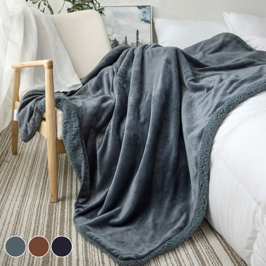 💥Seasonal Clearance - Up to 49% OFF🎉🎁Soft Waterproof Flannel Blanket